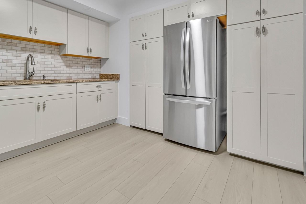2806 N 46th Ave #D334 - Photo 6 of 21