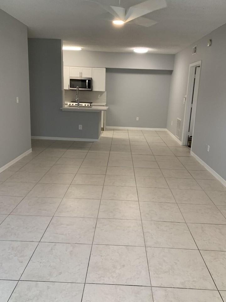 10300 Fox Trail Rd S #808 - Photo 5 of 25