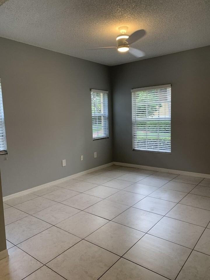 10300 Fox Trail Rd S #808 - Photo 6 of 25