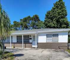 featured image of 828 Prosperity Farms Rd