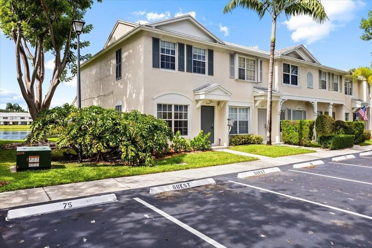 3165 Sw 50th St - Photo 2 of 42