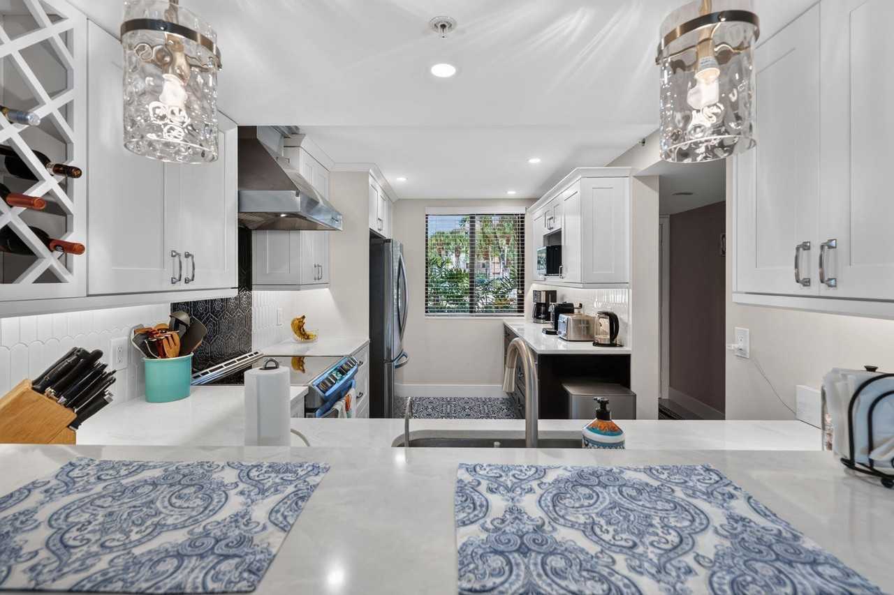 2401 Marina Isle Way #105 - Photo 3 of 50
