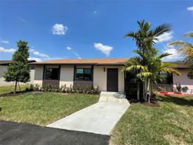 4741 Sw 135th Pl - Photo 1 of 1