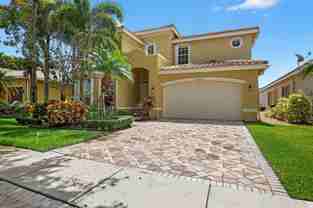 8326 Emerald Winds Cir - Photo 1 of 1