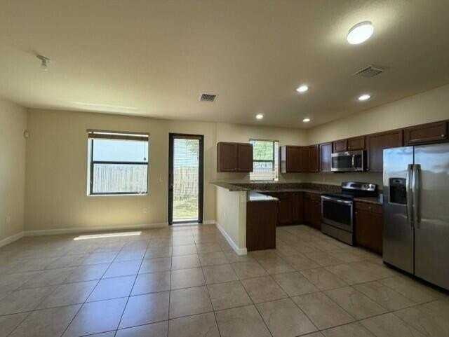 23765 Sw 118th Ave - Photo 5 of 36