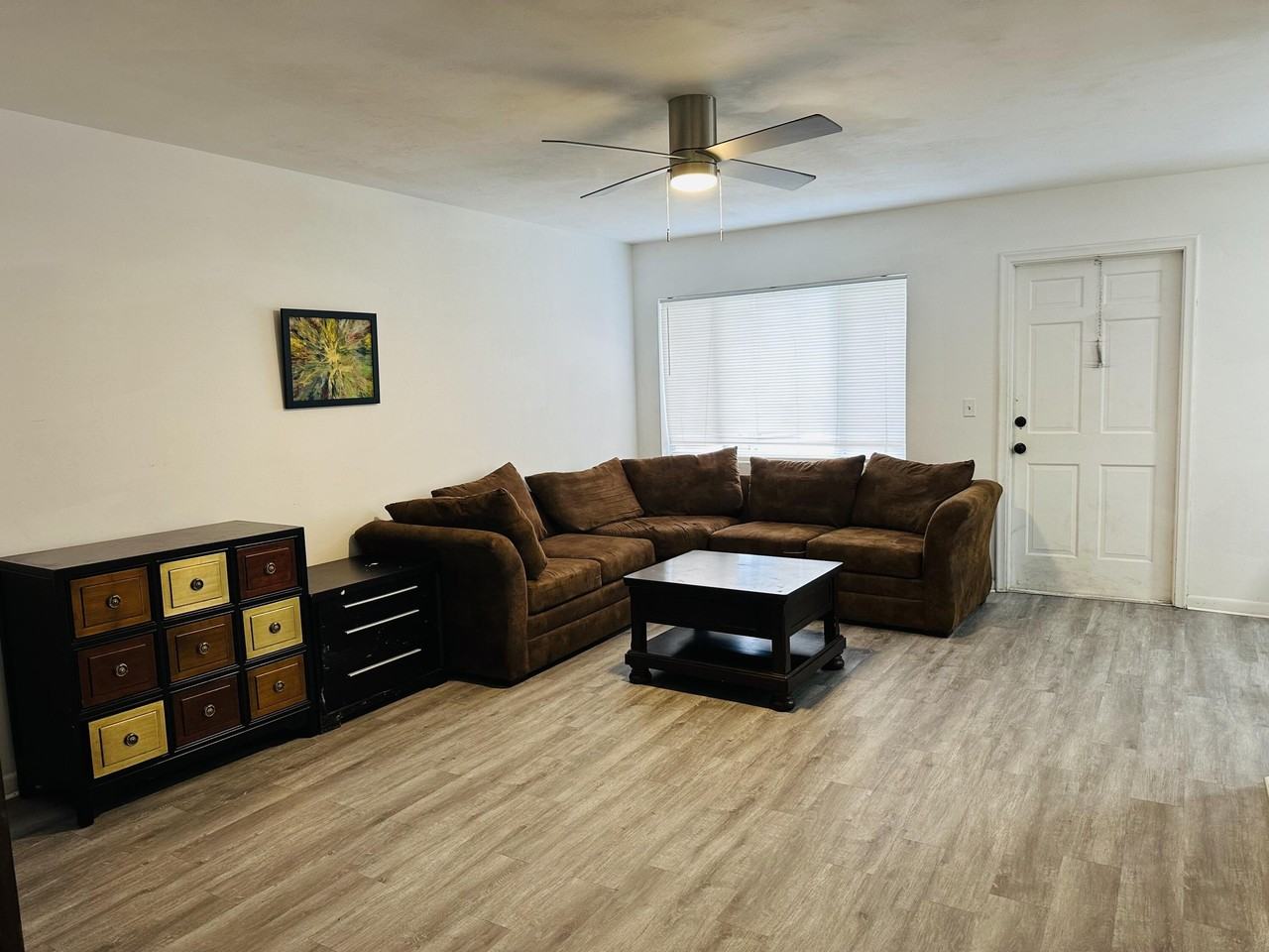 3402 Cynthia Ln #118 - Photo 4 of 21