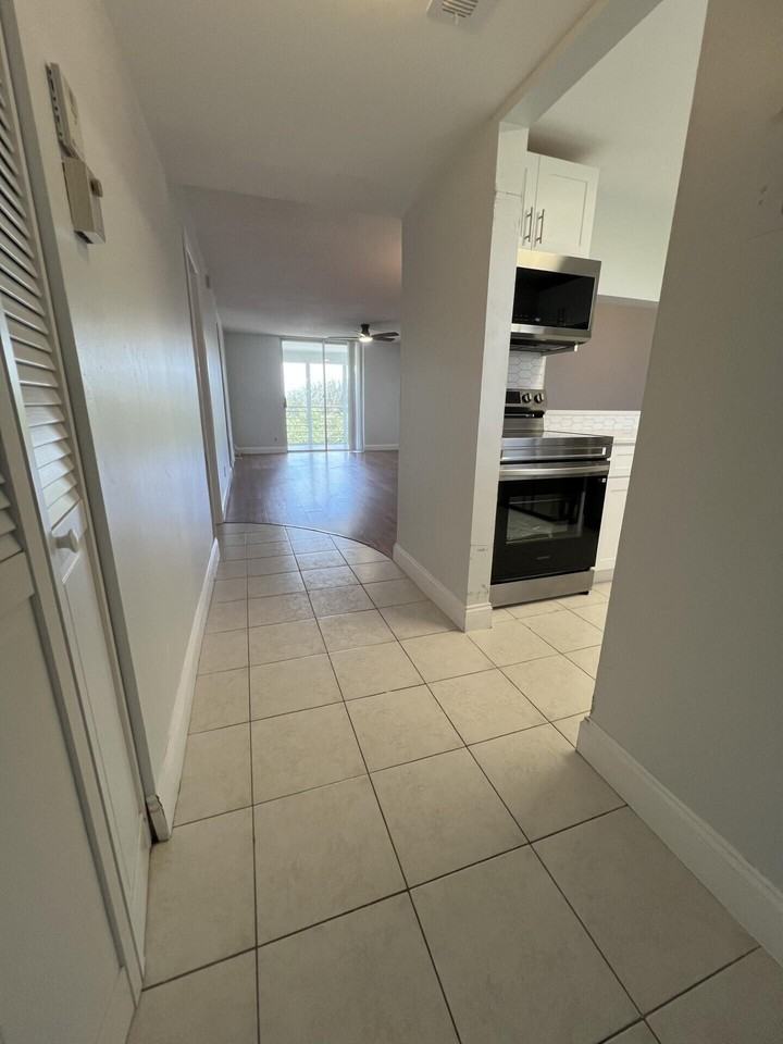 5961 Nw 2nd Ave #506 - Photo 5 of 37