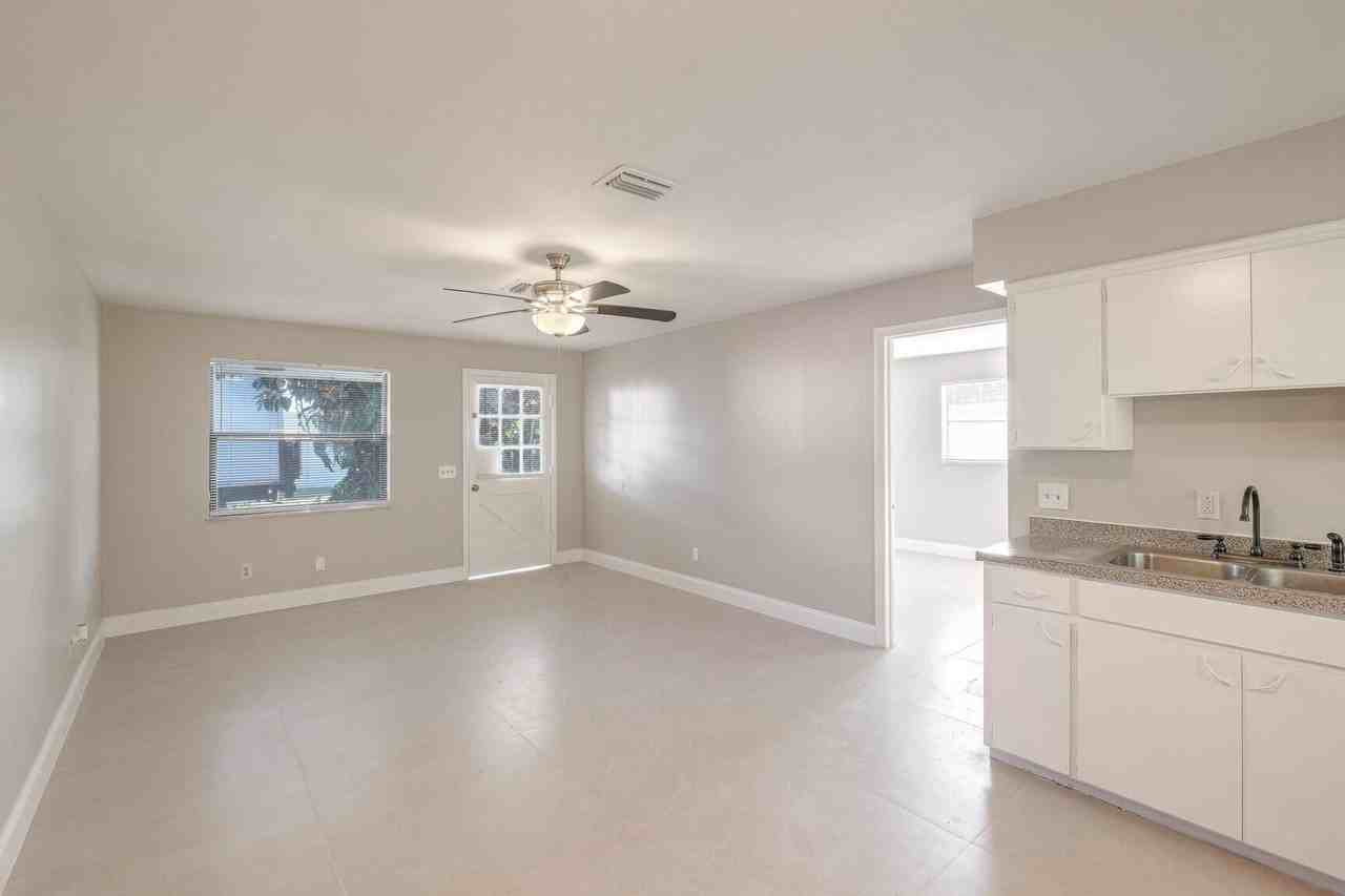 3147 Naylor Ter - Photo 2 of 16