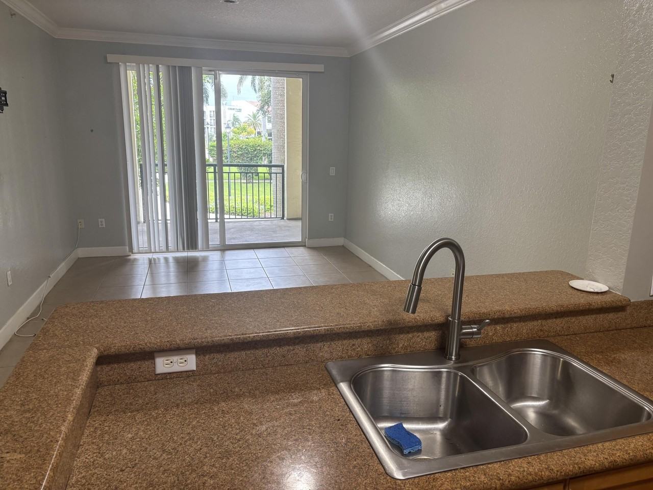 3206 Renaissance Way #206 - Photo 7 of 11