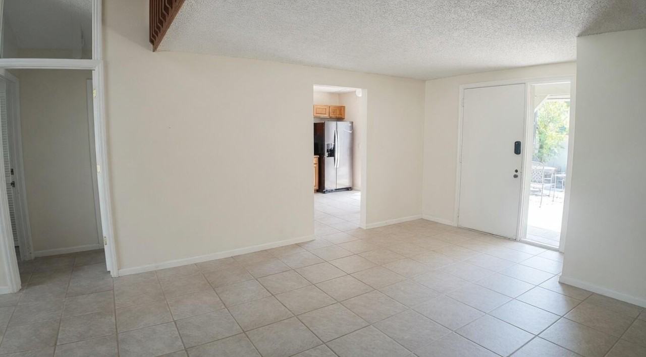 13368 Bedford Mews Ct - Photo 6 of 20