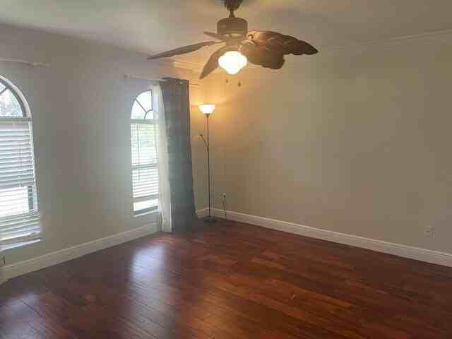 618 Se Streamlet Ave - Photo 7 of 24