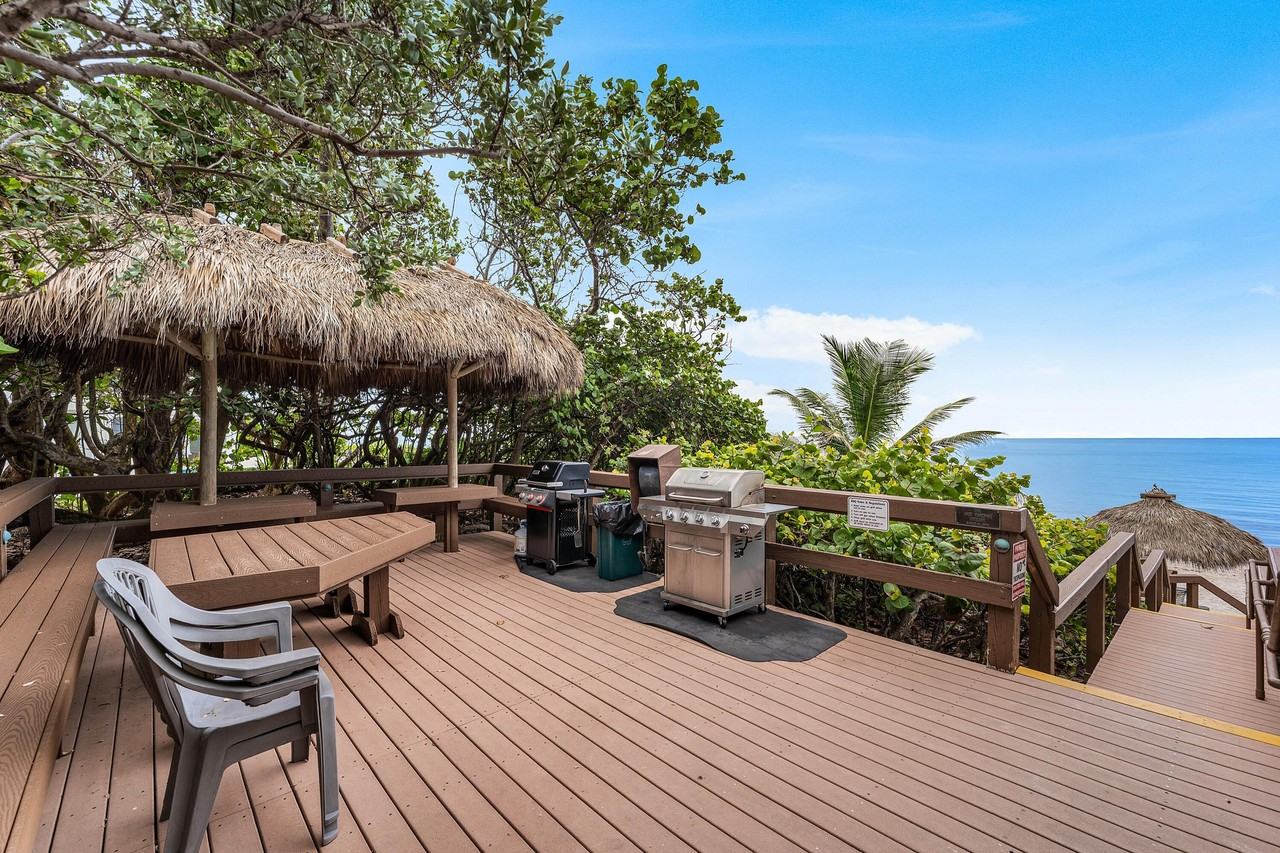 3908 S Ocean Blvd #T1 - Photo 6 of 50
