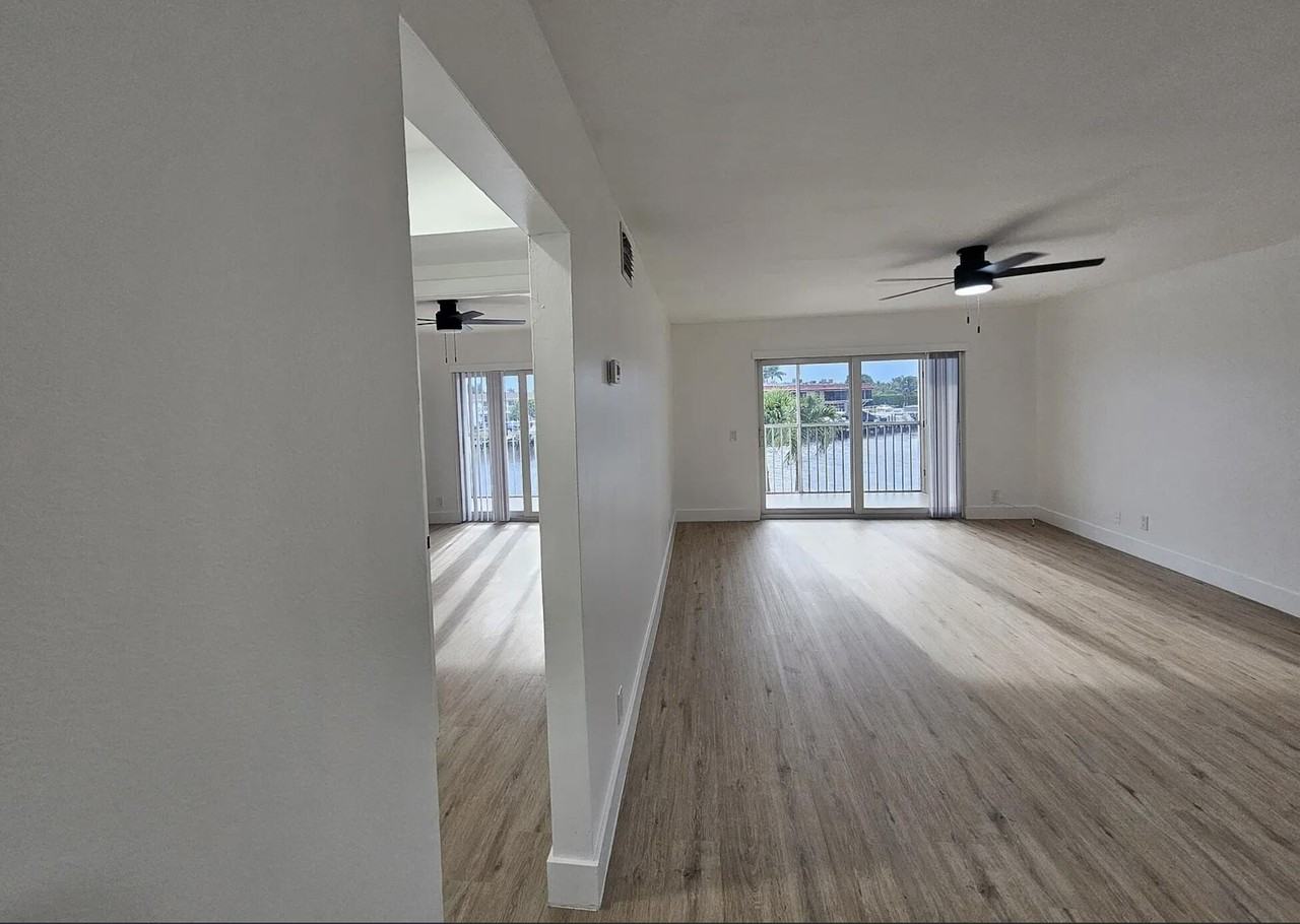 630 Southwind Cir - Photo 3 of 5