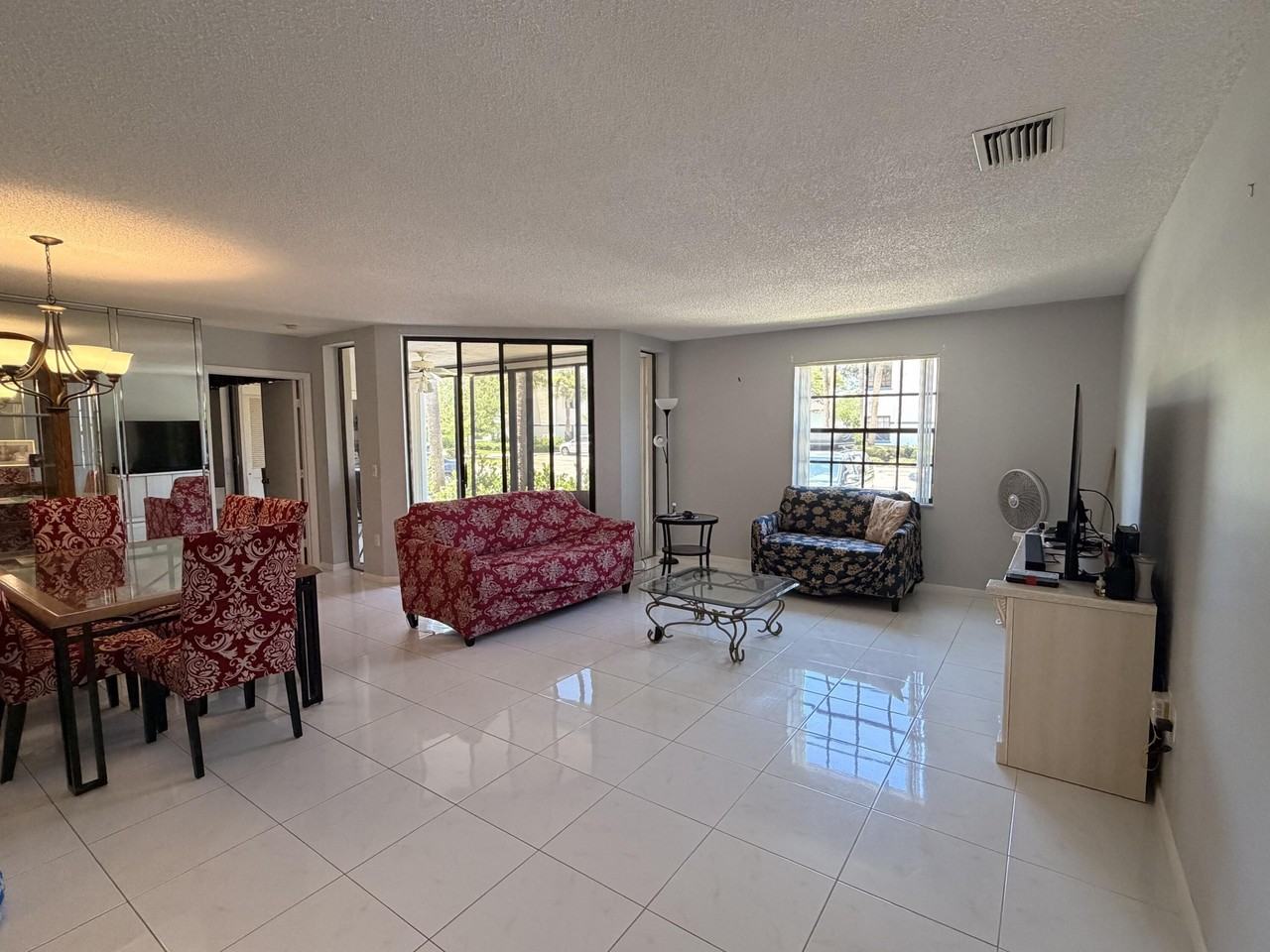 5136 Floria Dr #G - Photo 5 of 26