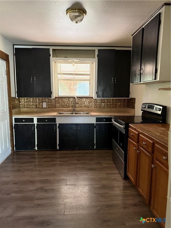 504 Brookman S - Photo 6 of 17