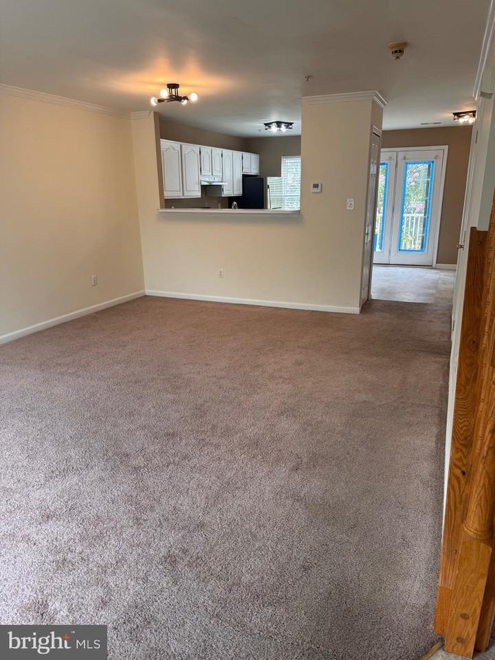 1727 Fallowfield Ct - Photo 5 of 13