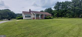 7016 Woodbine Rd - Photo 1 of 1