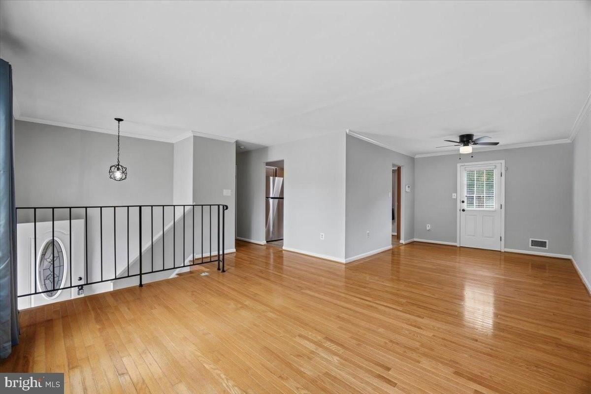 11603 Butlers Branch Rd - Photo 4 of 30