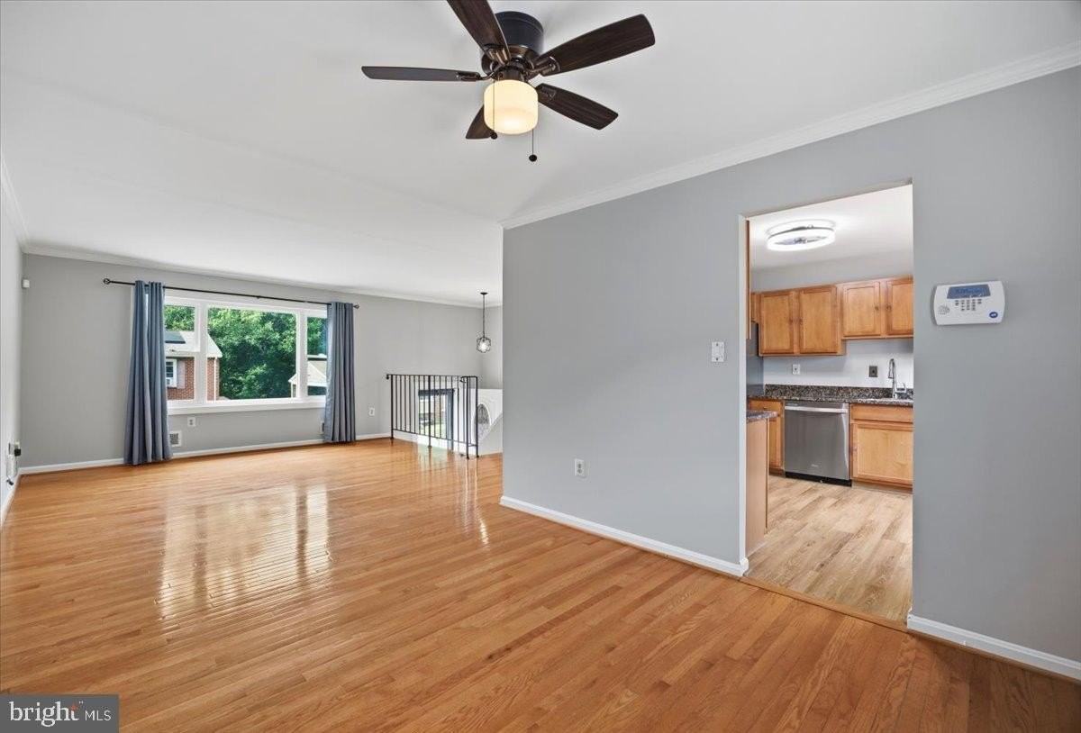 11603 Butlers Branch Rd - Photo 7 of 30