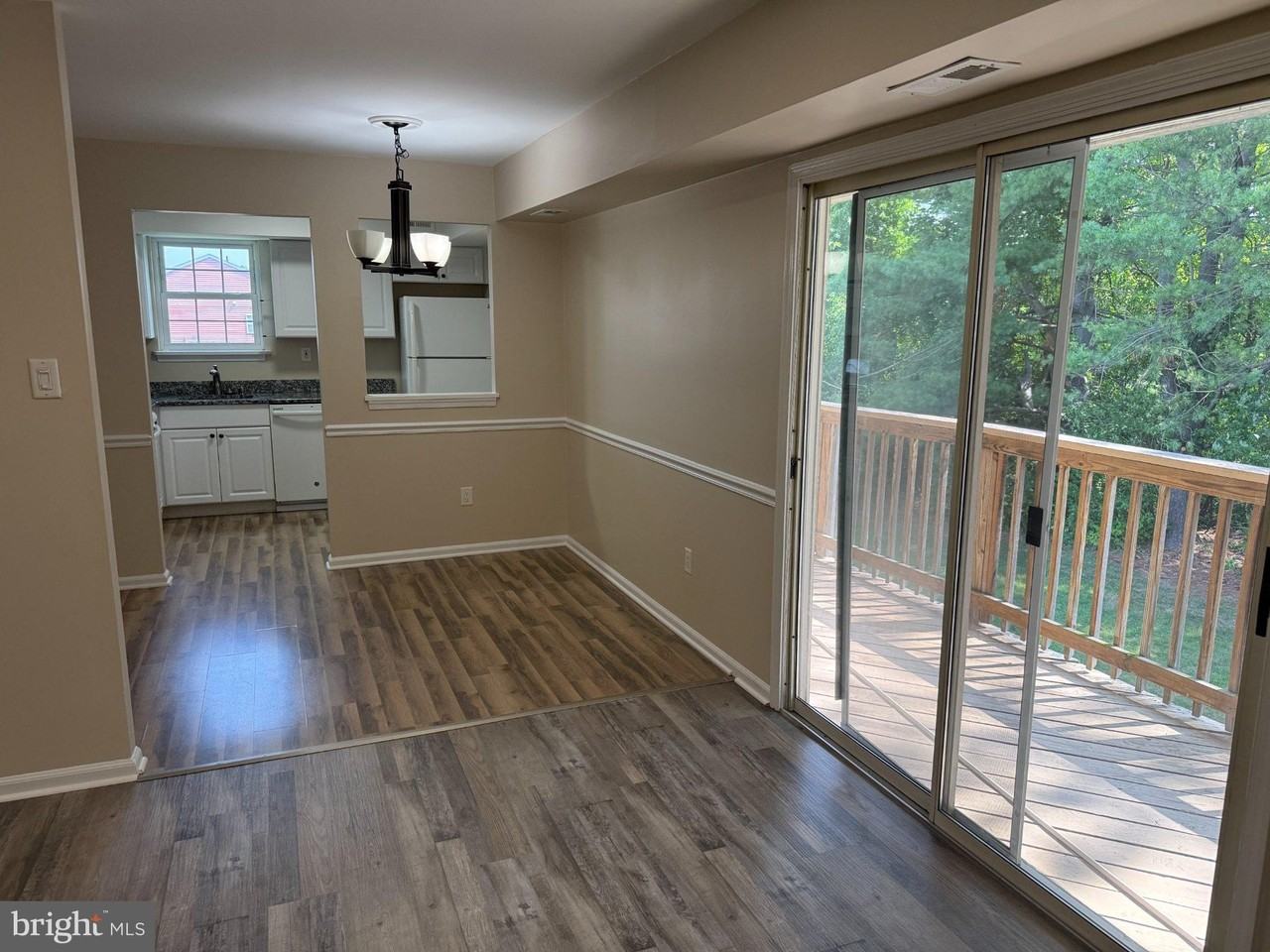 4515 Rosemarie Dr - Photo 5 of 20