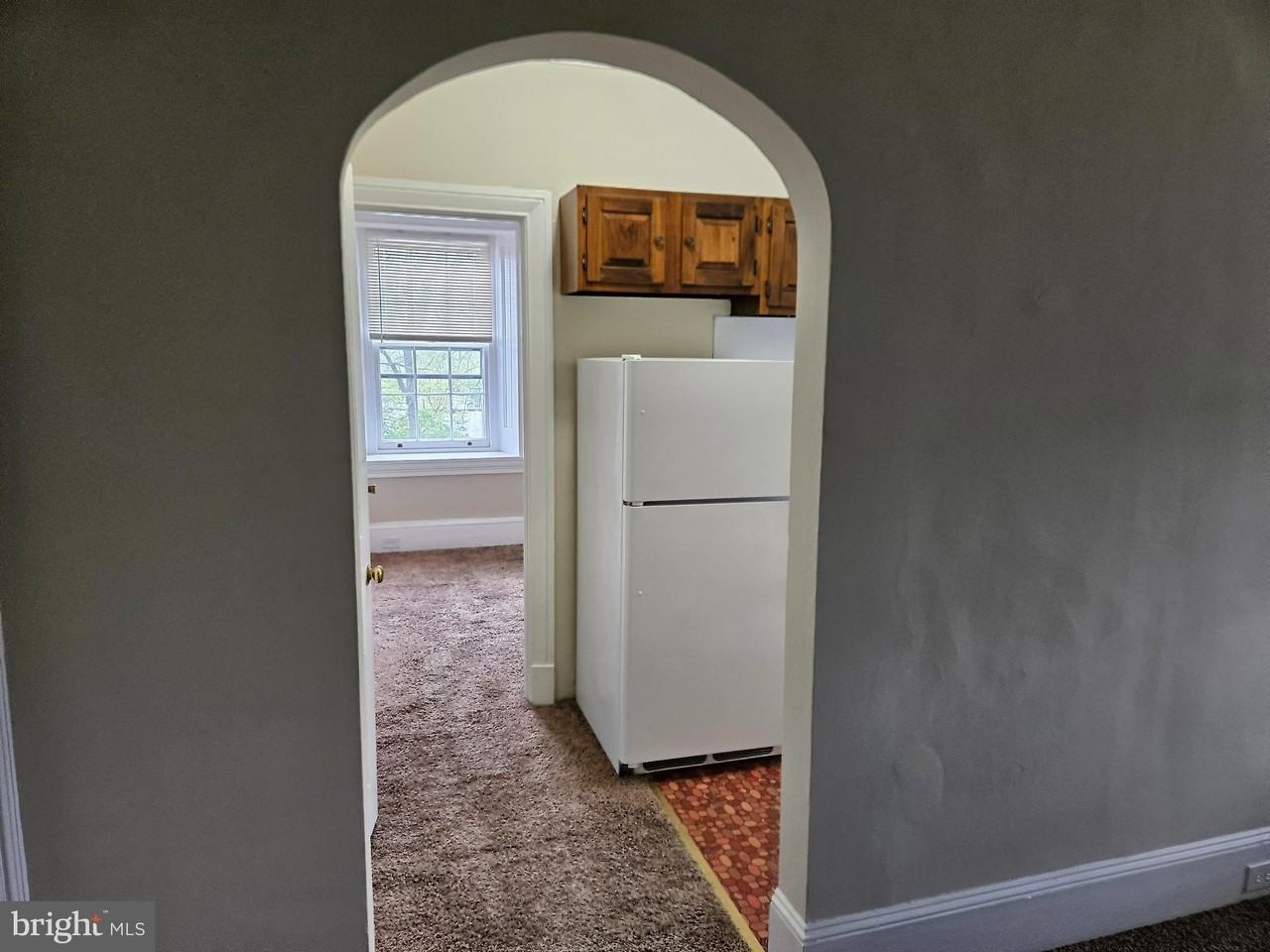 211 S Henderson Rd #3 - Photo 6 of 11