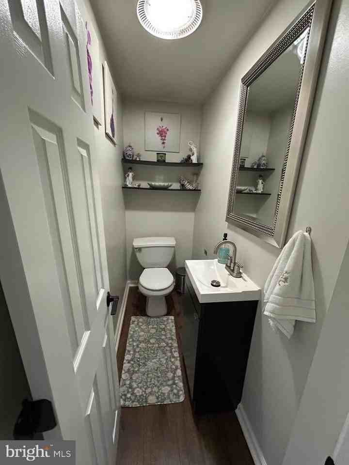 153 W 6th Ave - Photo 5 of 20