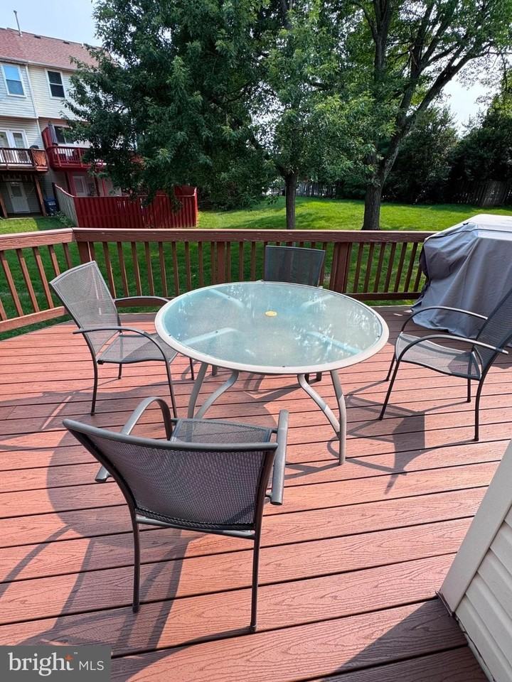 14614 Seasons Dr - Photo 3 of 13