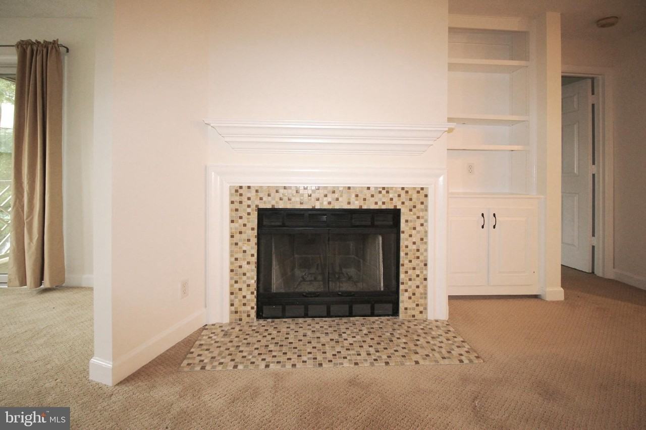 3801 Ridge Knoll Ct #210A - Photo 7 of 37
