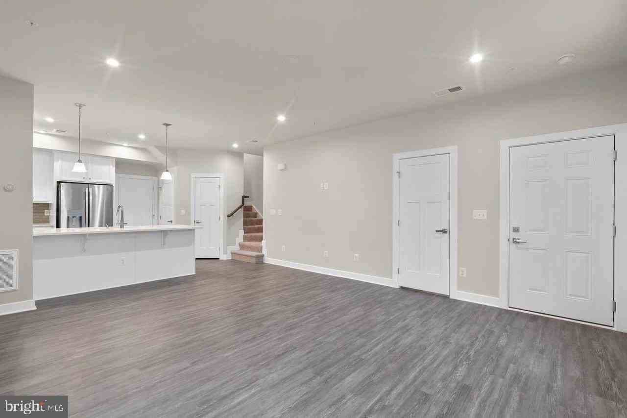 24715 Monk Meadows Ter - Photo 6 of 15