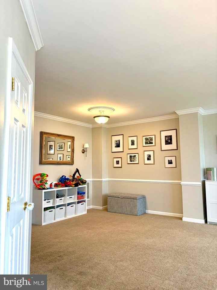 17570 Victoria Falls Dr - Photo 7 of 22