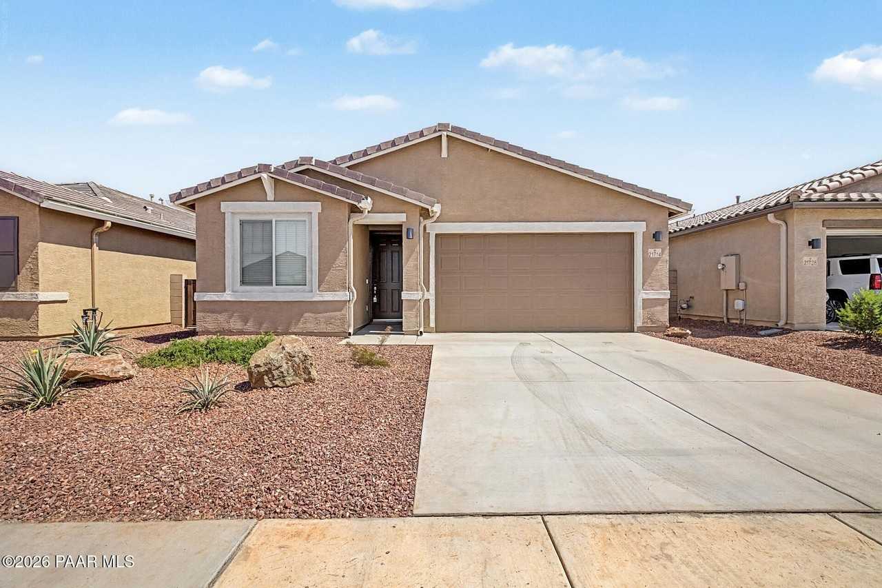 21714 E Crest Ave - Photo 2 of 28