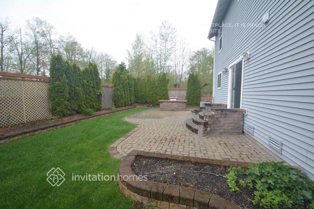 21379 Se 299th Way - Photo 2 of 3