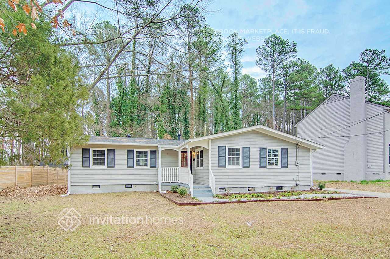1100 Chatham Ln - Photo 2 of 28