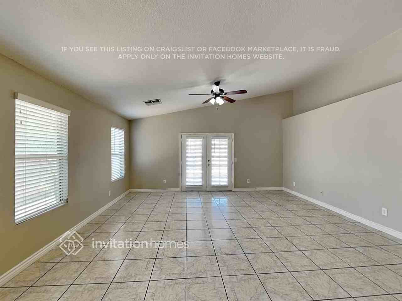 1530 W Saint Anne Ave - Photo 5 of 21
