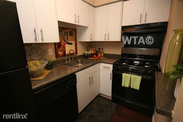 Expo Blvd AD 18177 Apartments in Coliseum Willow Park, San Antonio, TX 78230 Zumper