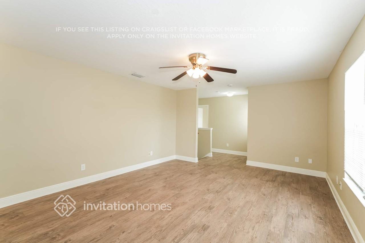 11140 Creek Haven Dr - Photo 5 of 18
