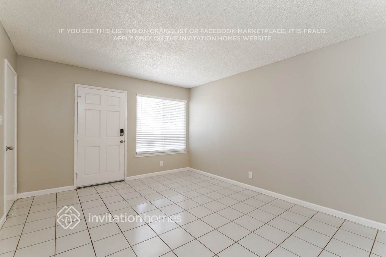 3971 Avante Way - Photo 3 of 17