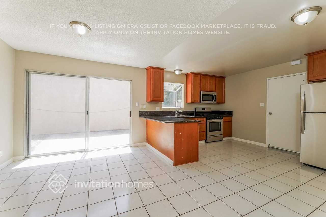 3971 Avante Way - Photo 5 of 17
