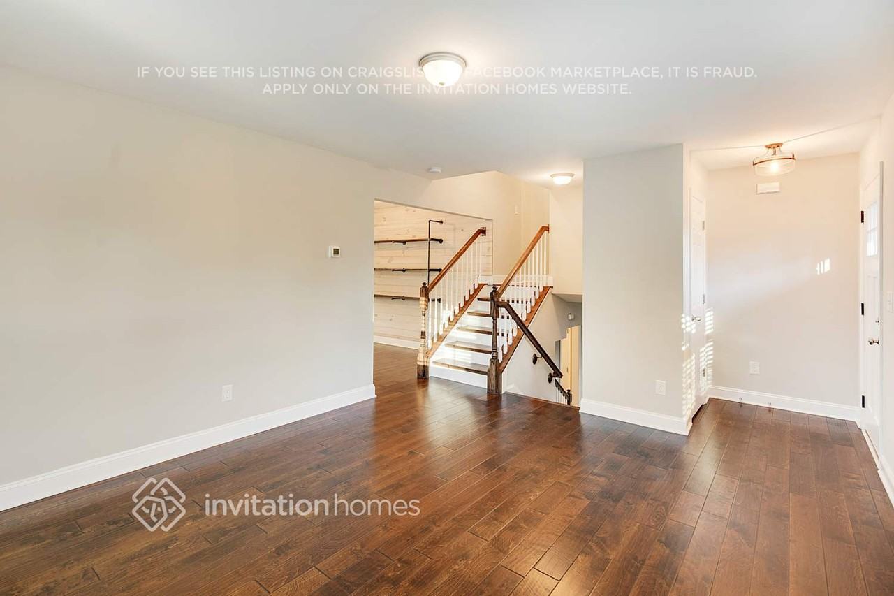 2531 Tanglebrook Ln - Photo 4 of 29