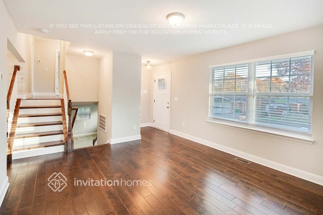 2531 Tanglebrook Ln - Photo 5 of 29