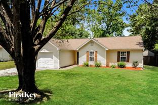 5255 Hillcrest Glenn Dr - Photo 1 of 1