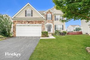 featured image of 21 Hawthorne Dr