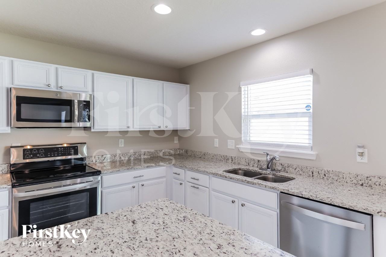 1522 Lantern Light Trl - Photo 7 of 16
