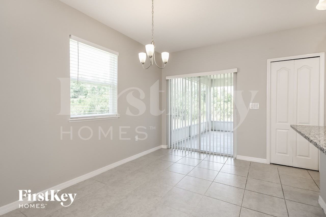 2212 Red Rock Ct - Photo 7 of 20