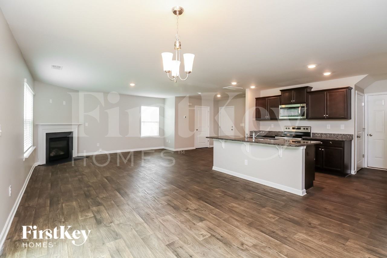 3068 Green Apple Dr - Photo 5 of 19