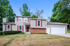 917 Oakridge Dr - Photo 1 of 1