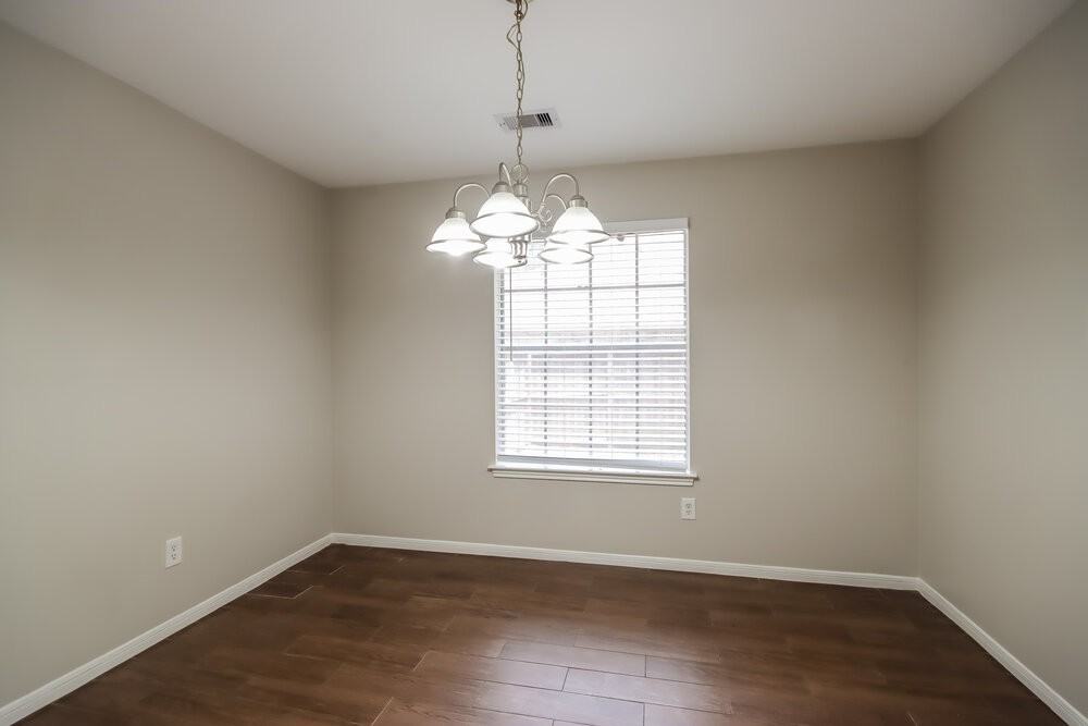 5015 Cupids Bower Ct - Photo 6 of 17