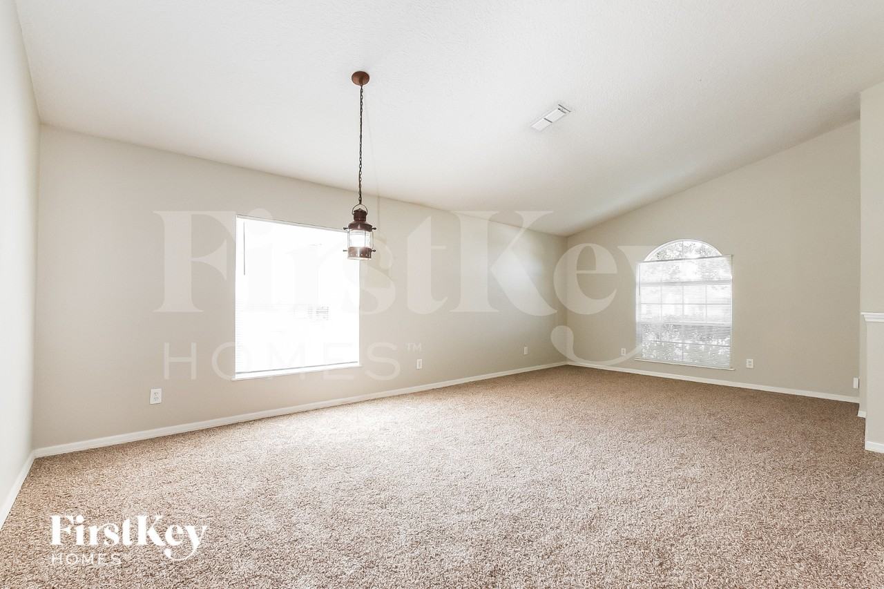 536 Haines Trl - Photo 4 of 16