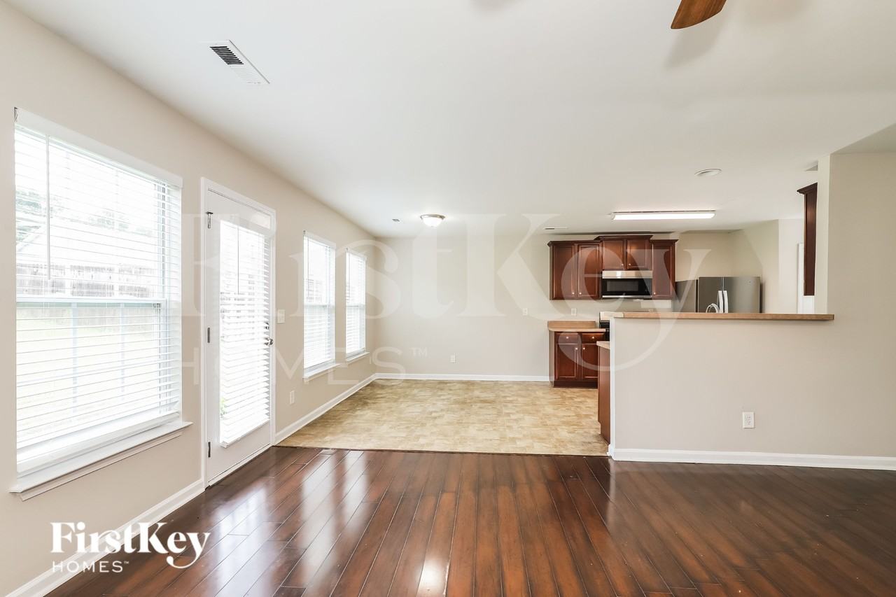 2803 Quail Oaks Dr - Photo 6 of 16