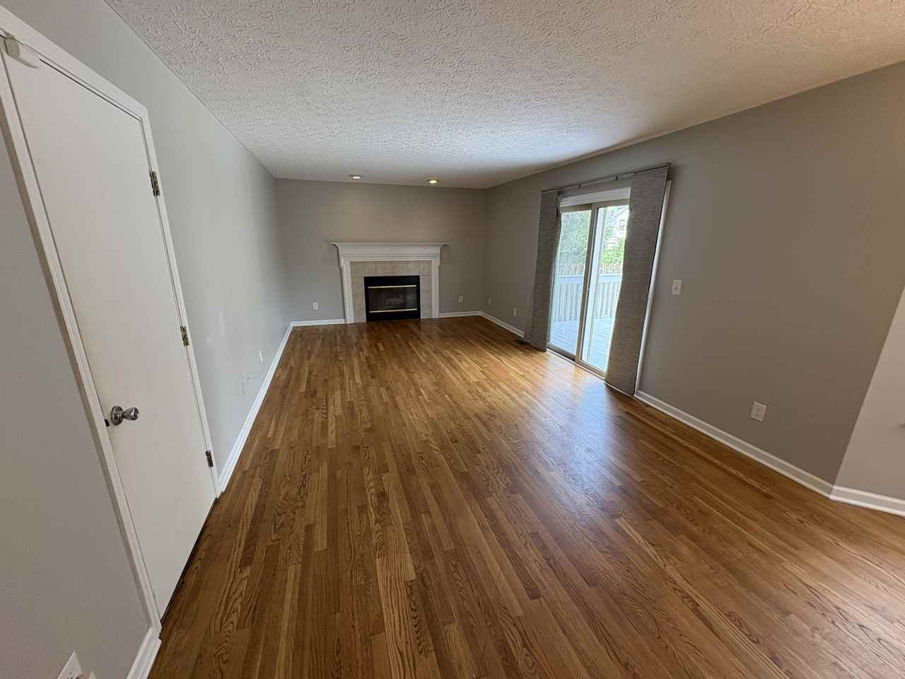 7276 Havencroft Dr #1 - Photo 3 of 14
